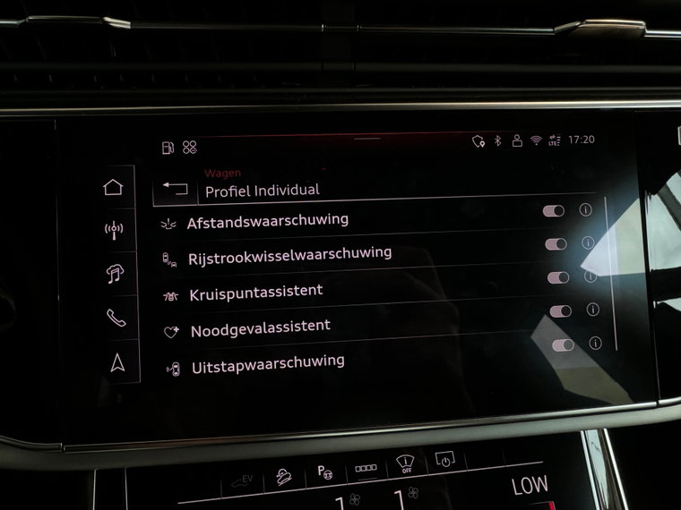 Vehicle Image 33