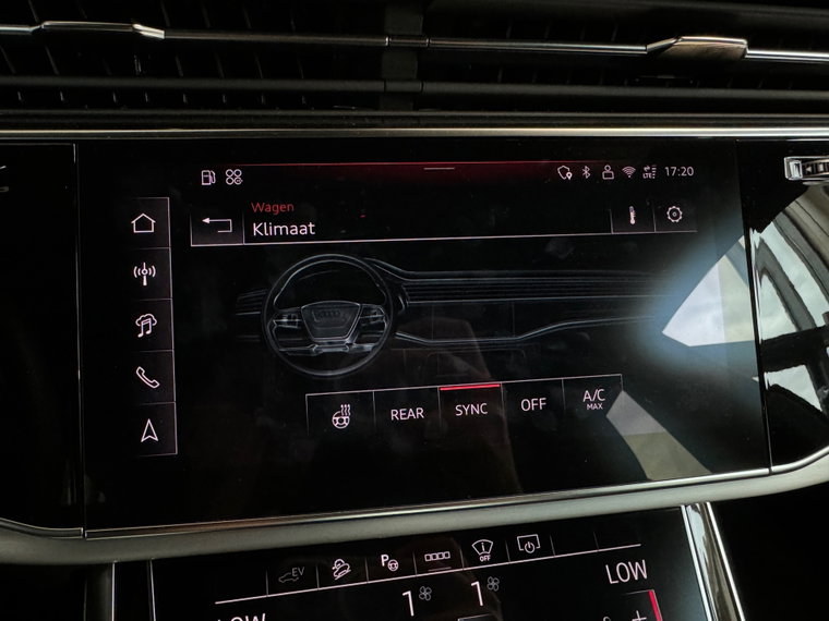 Vehicle Image 36