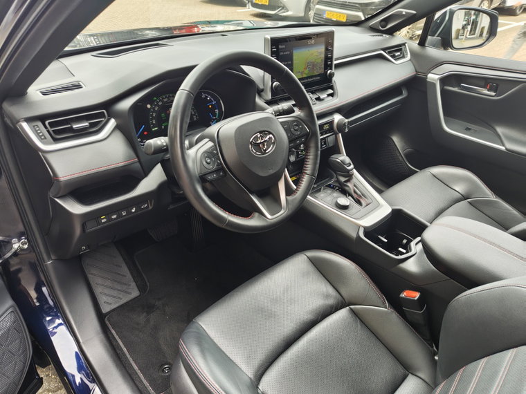 Vehicle Image 30