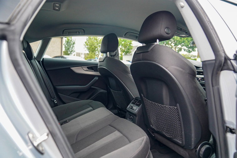 Vehicle Image 18