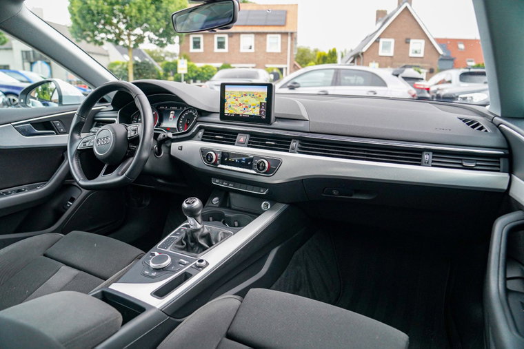 Vehicle Image 20