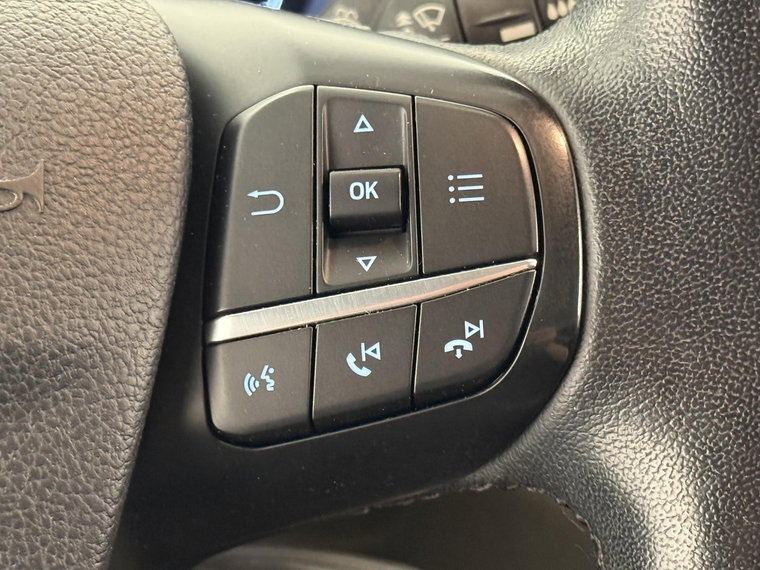 Vehicle Image 24