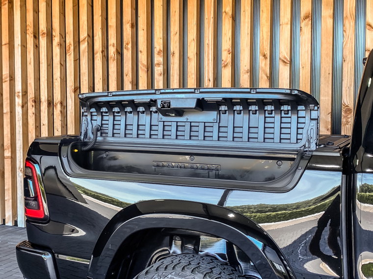 Vehicle Image 50