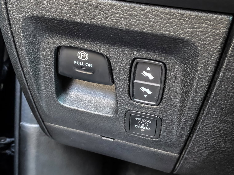 Vehicle Image 60