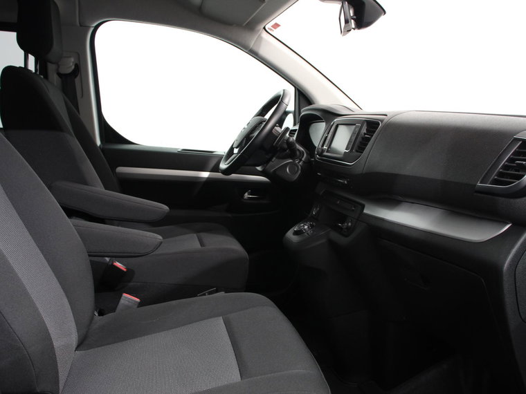 Vehicle Image 33