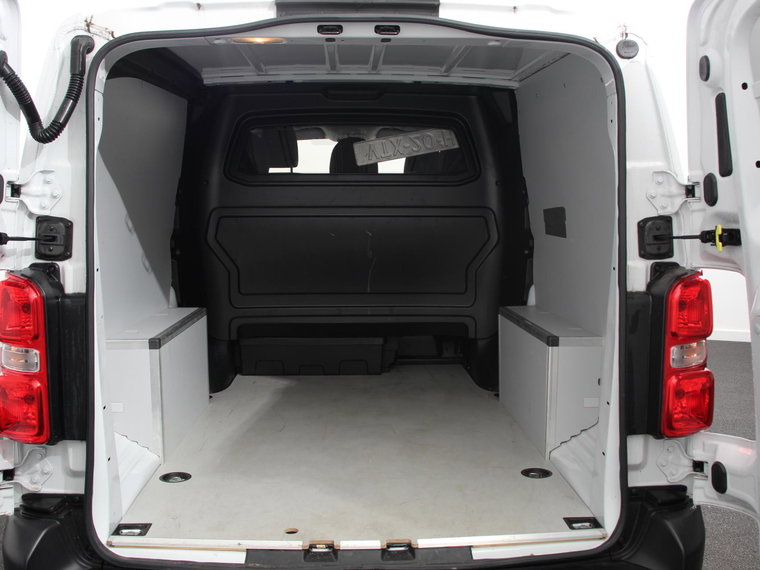 Vehicle Image 39