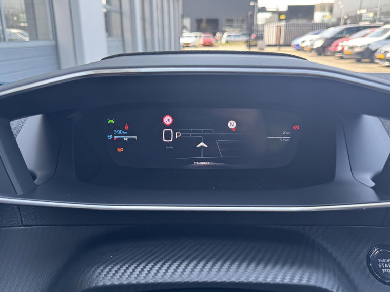 Vehicle Image 38