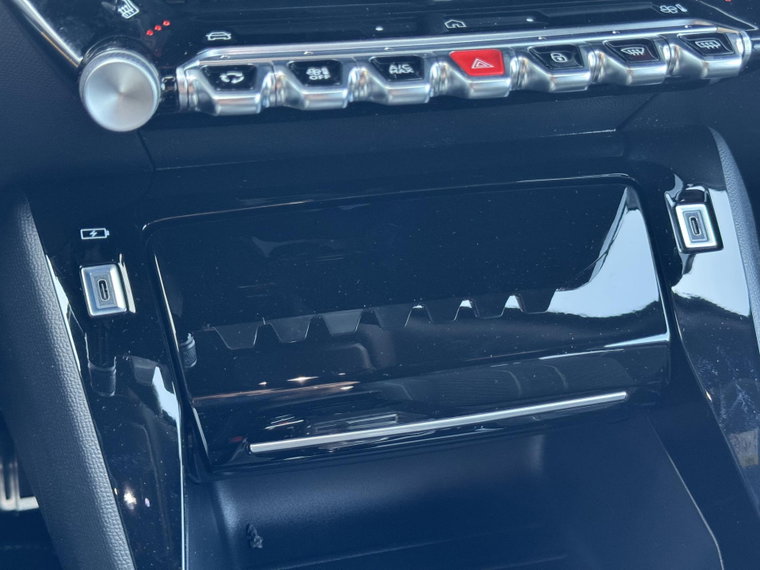 Vehicle Image 50
