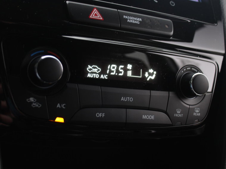Vehicle Image 27