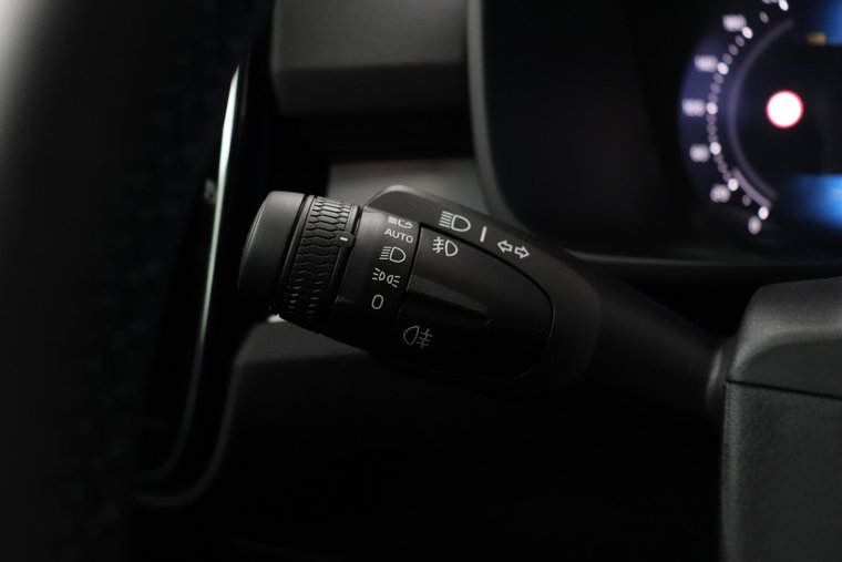 Vehicle Image 40