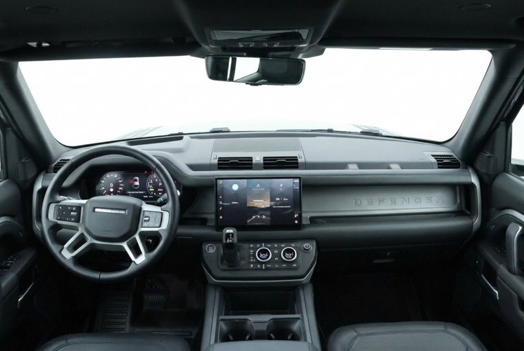 Vehicle Image 16