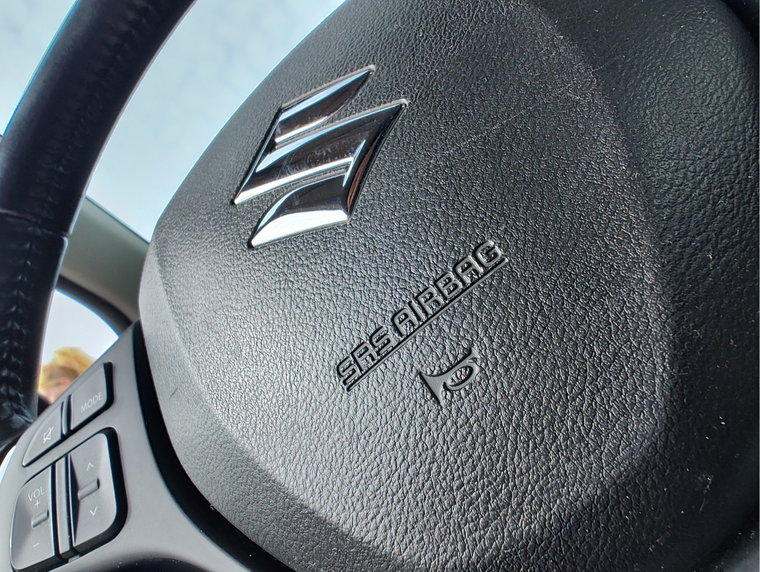 Vehicle Image 16
