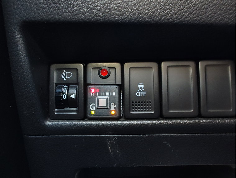 Vehicle Image 23