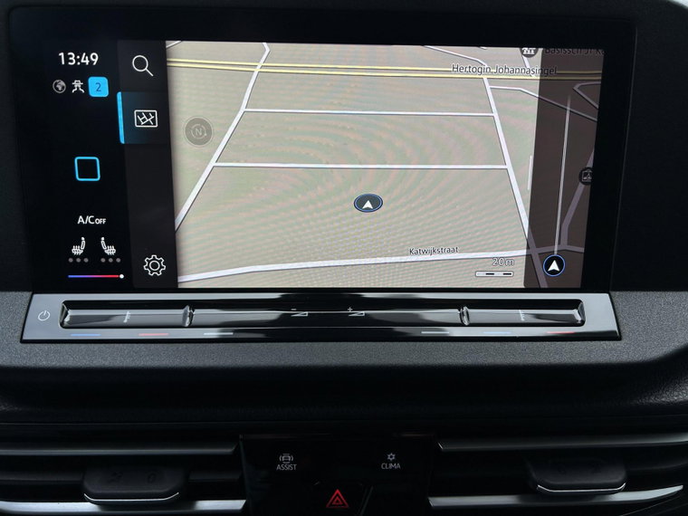 Vehicle Image 30