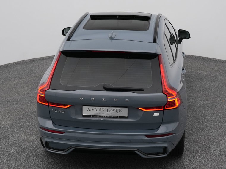 Vehicle Image 28