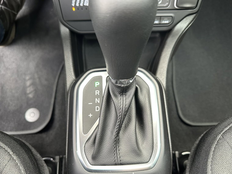 Vehicle Image 24