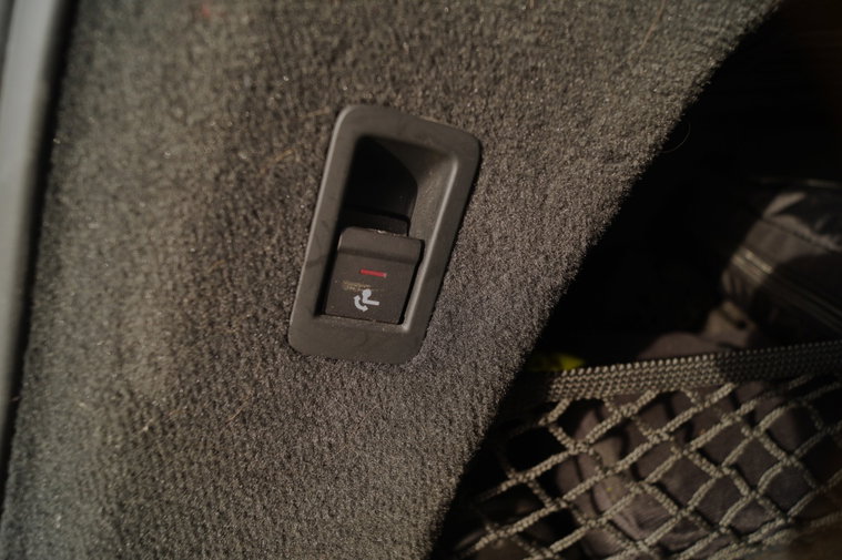 Vehicle Image 33