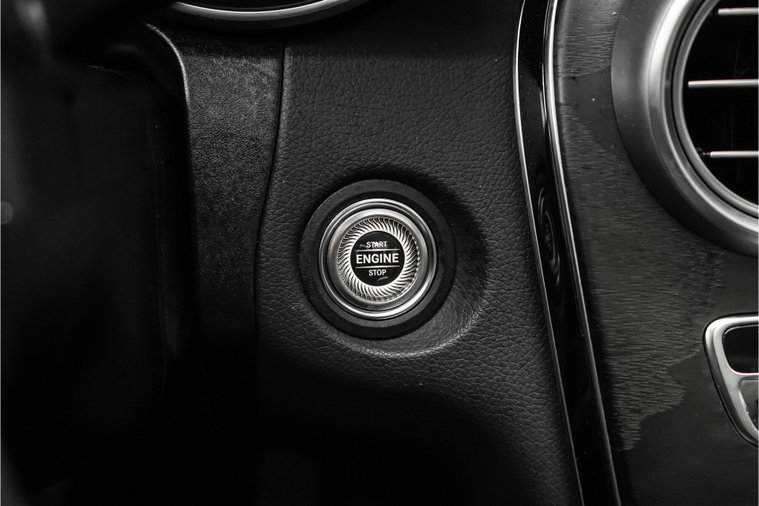 Vehicle Image 42