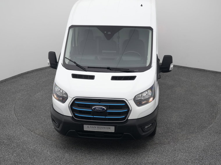 Vehicle Image 26