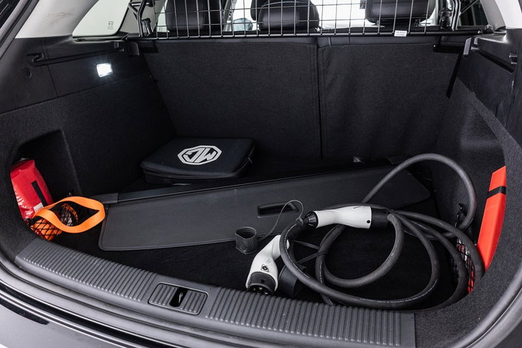 Vehicle Image 18