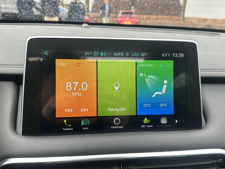 Vehicle Image 19