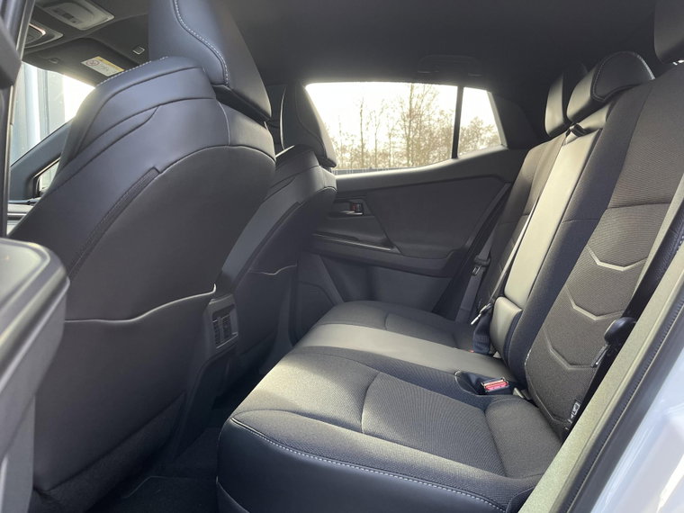 Vehicle Image 14