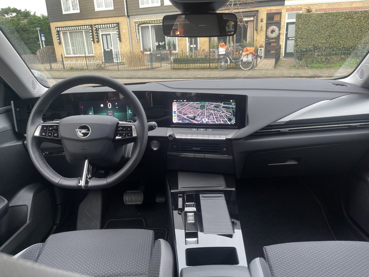 Vehicle Image 33
