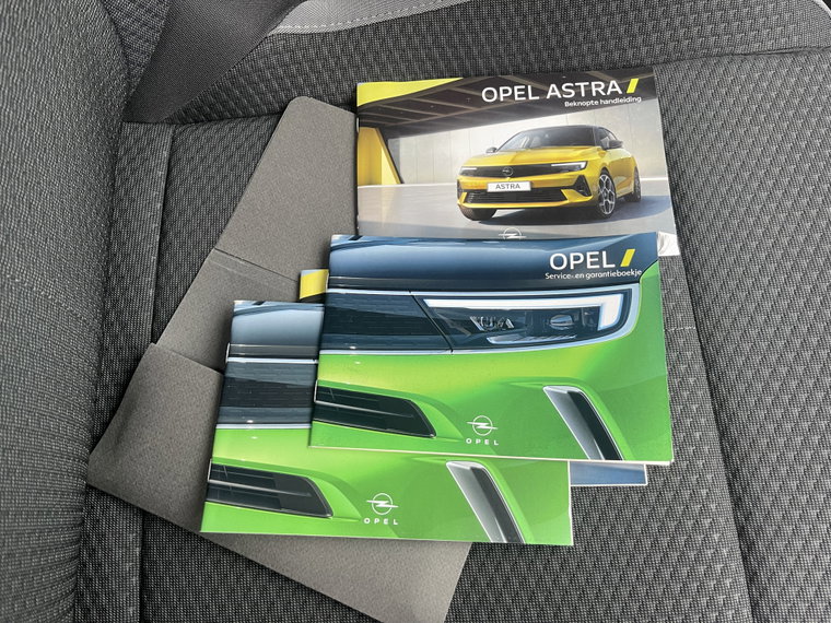 Vehicle Image 42