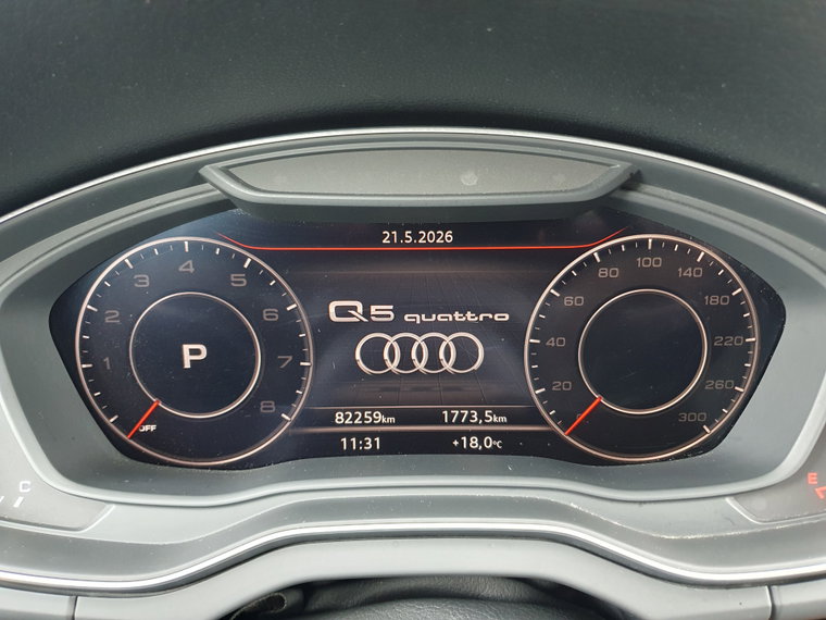 Vehicle Image 35