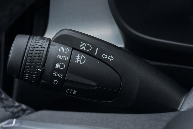 Vehicle Image 39