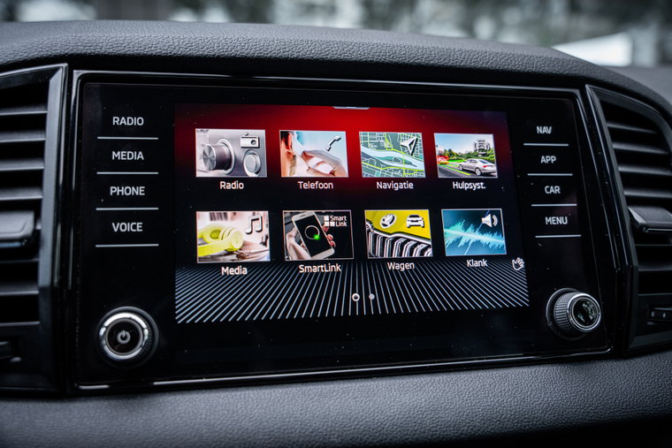 Vehicle Image 8