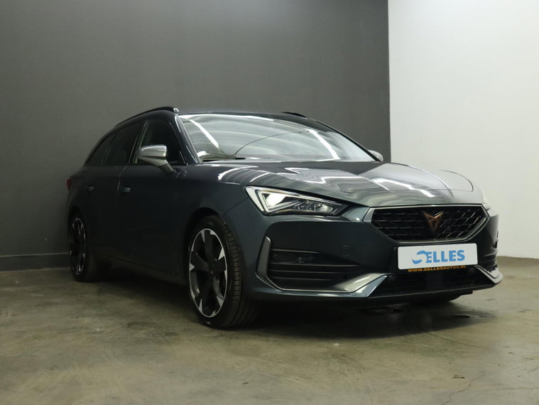 Vehicle Image 32