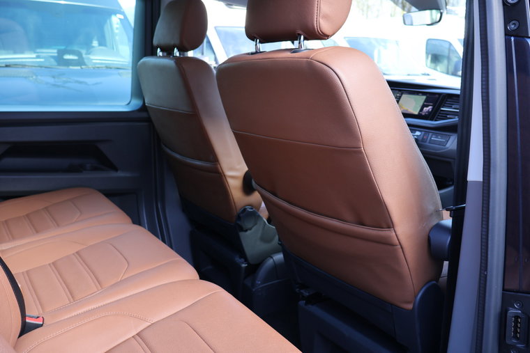 Vehicle Image 39