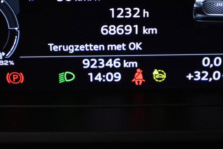 Vehicle Image 37