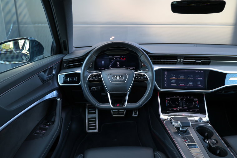 Vehicle Image 30