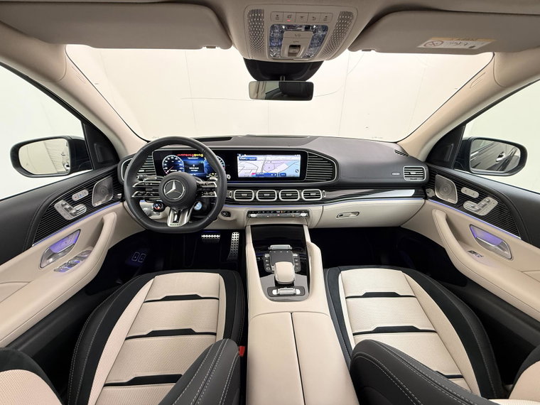 Vehicle Image 32