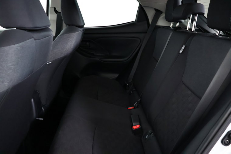 Vehicle Image 12