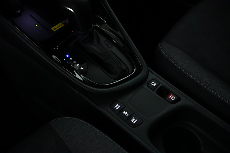 Vehicle Image 24
