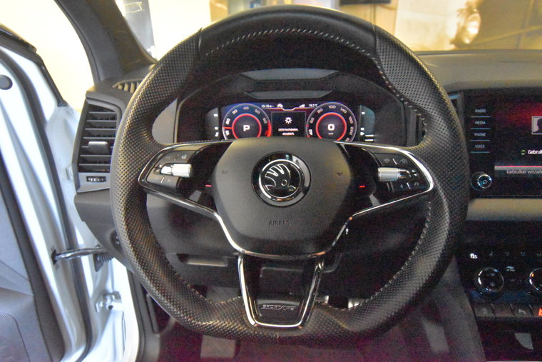 Vehicle Image 45