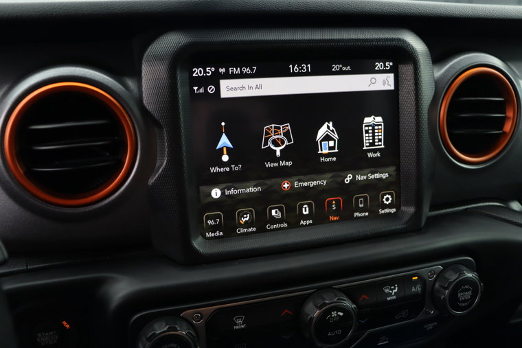 Vehicle Image 18