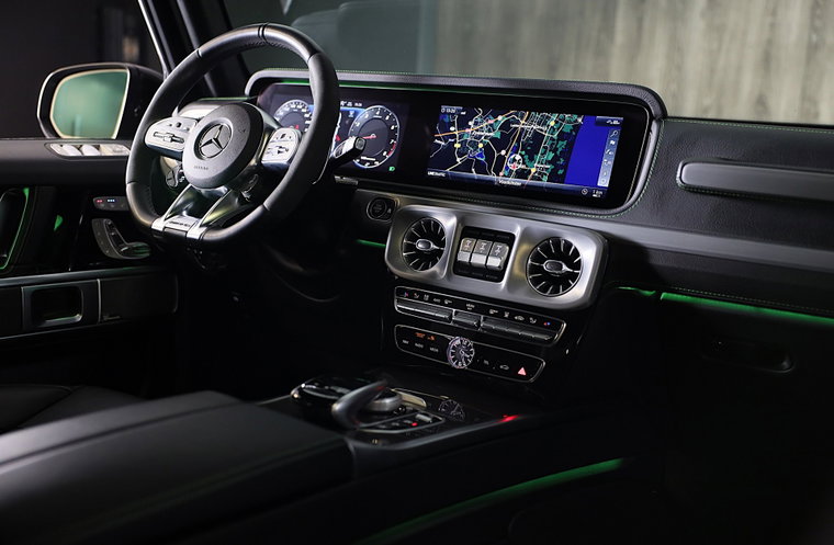 Vehicle Image 6
