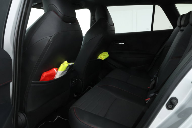 Vehicle Image 37