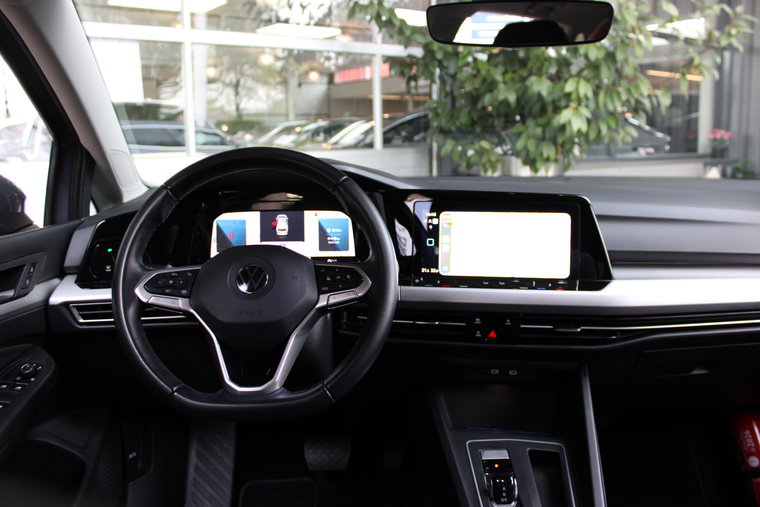 Vehicle Image 19