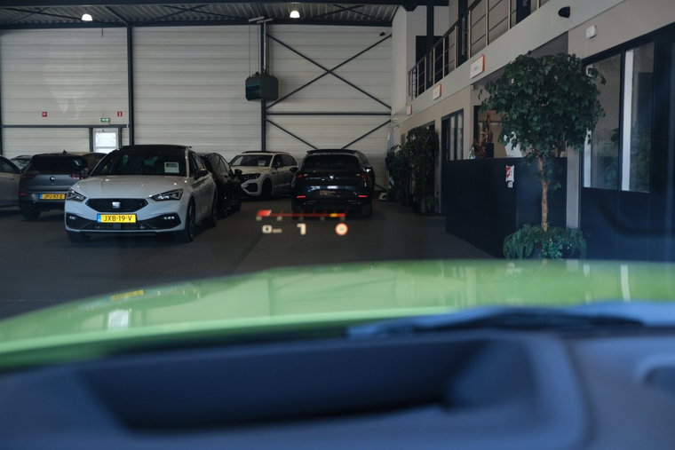 Vehicle Image 12