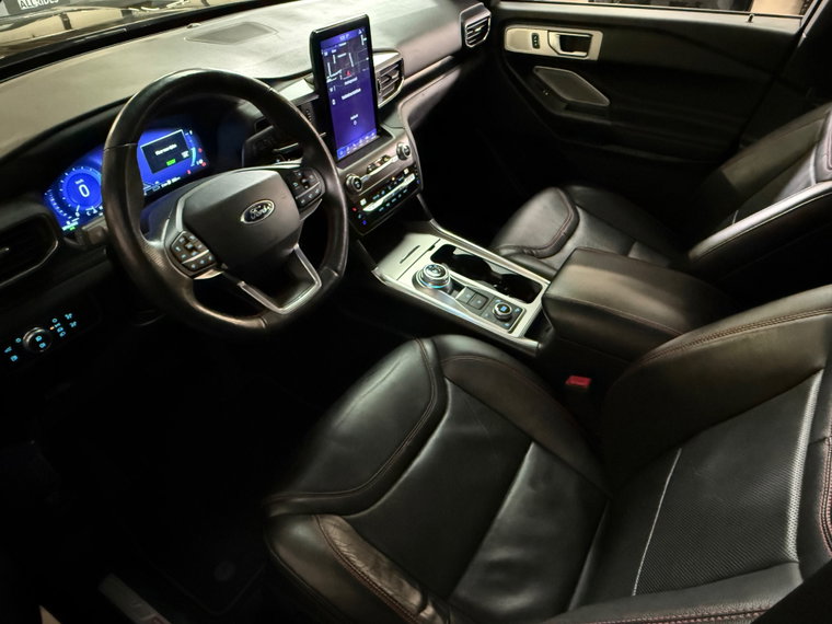 Vehicle Image 18