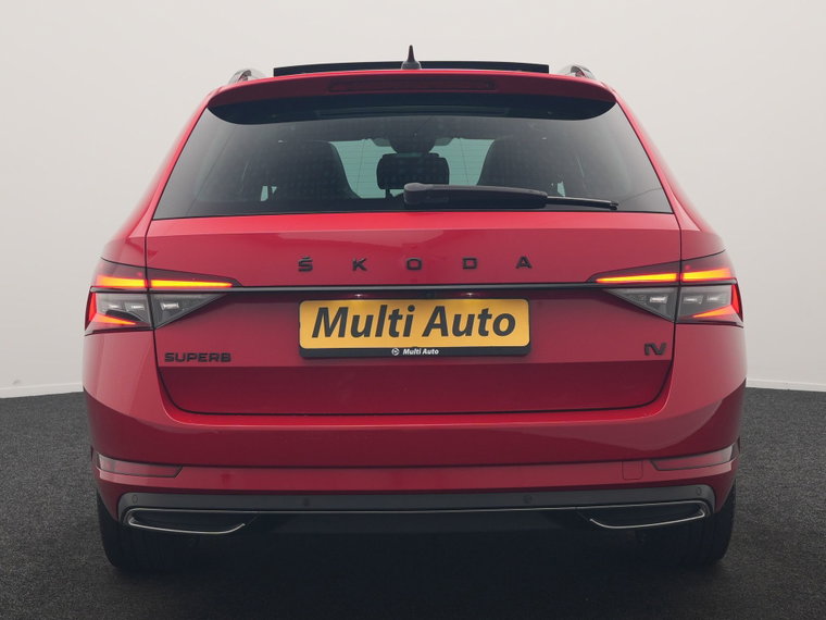 Vehicle Image 19