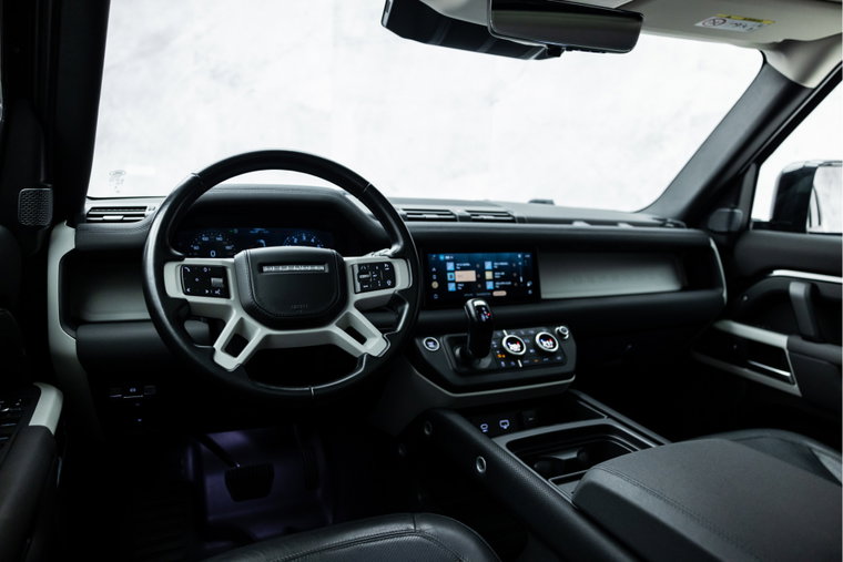 Vehicle Image 21