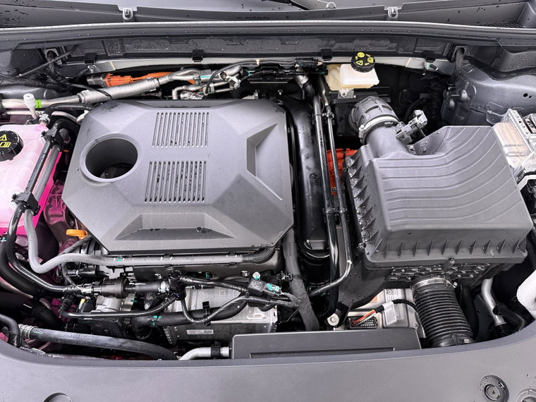 Vehicle Image 15