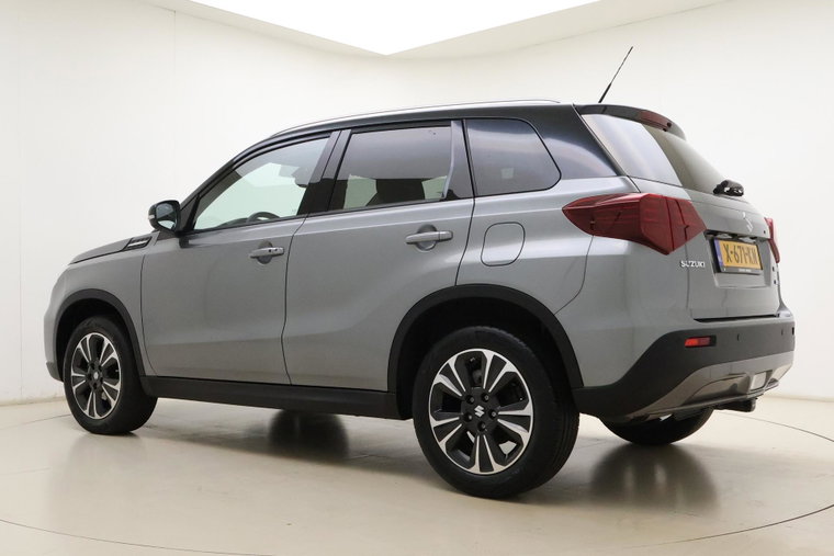 Vehicle Image 12