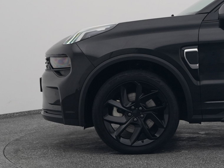 Vehicle Image 21
